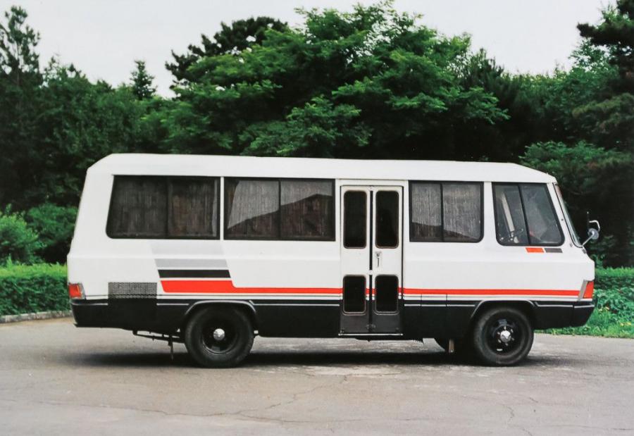  HongQi Prototype (CA6630S) 1993 года  (фото 1 из 1)
